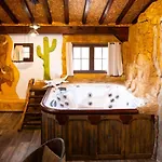 La Leyenda Inn 4*