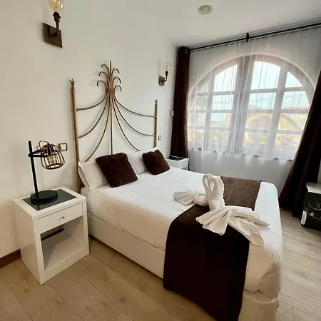 La Leyenda Inn Santillana del Mar