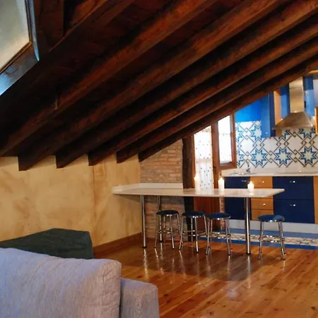 La Leyenda Inn 4*